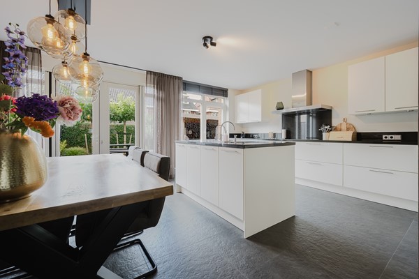 Medium property photo - Johan van der Poortenlaan 14, 3201 MC Spijkenisse